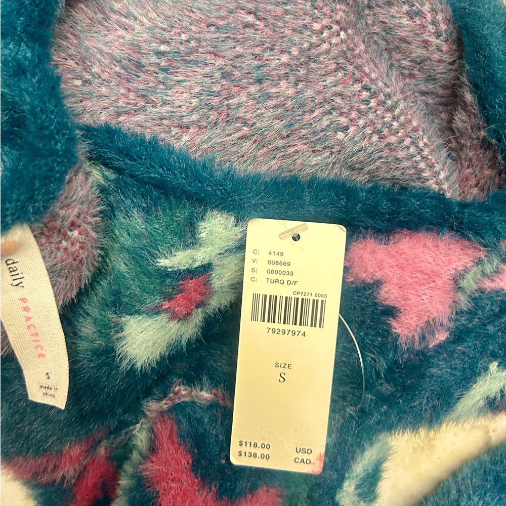 Anthropologie (Daily Practice) ~ Small ~ Blue/Pink Floral ~ Fleece Crop Sweater - Picture 16 of 16